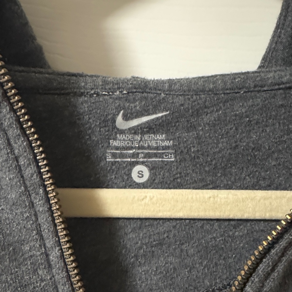 Nike University of Florida Grey Zip-Up Hoodie Jacket - Picture 4 of 4